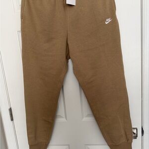 Nike men Brown Sweatpants